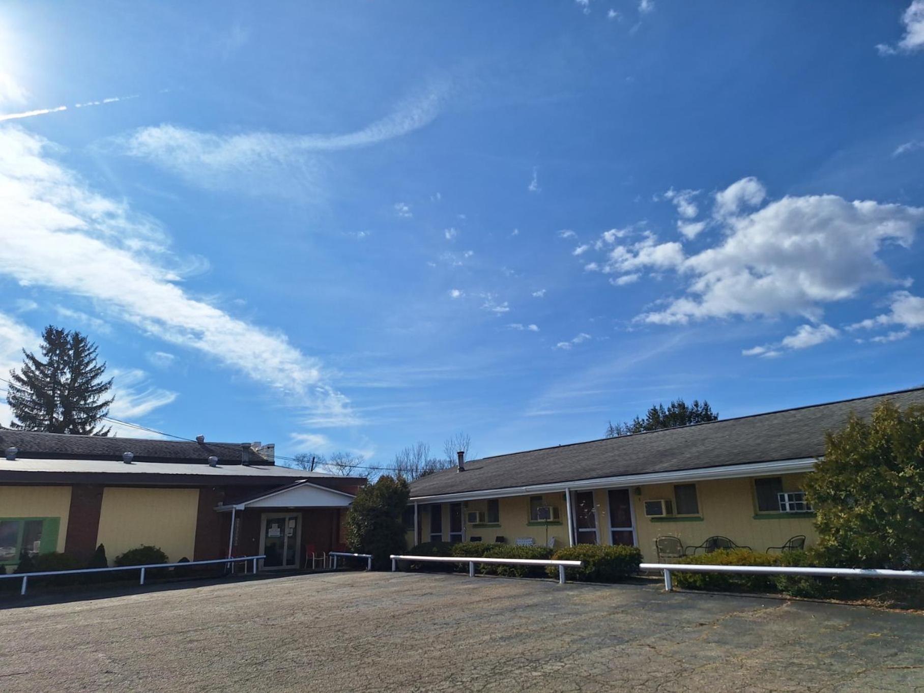 Rest Stop 6 Inn Clarendon Εξωτερικό φωτογραφία